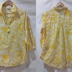 Columbia Tropical Yellow and White Button Down Shirt